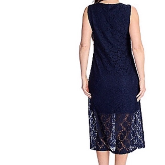 Dress - Picture 2 of 4